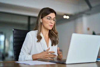 Jobturbo – Einstieg in den Beruf mit beruflichem Sprachtraining